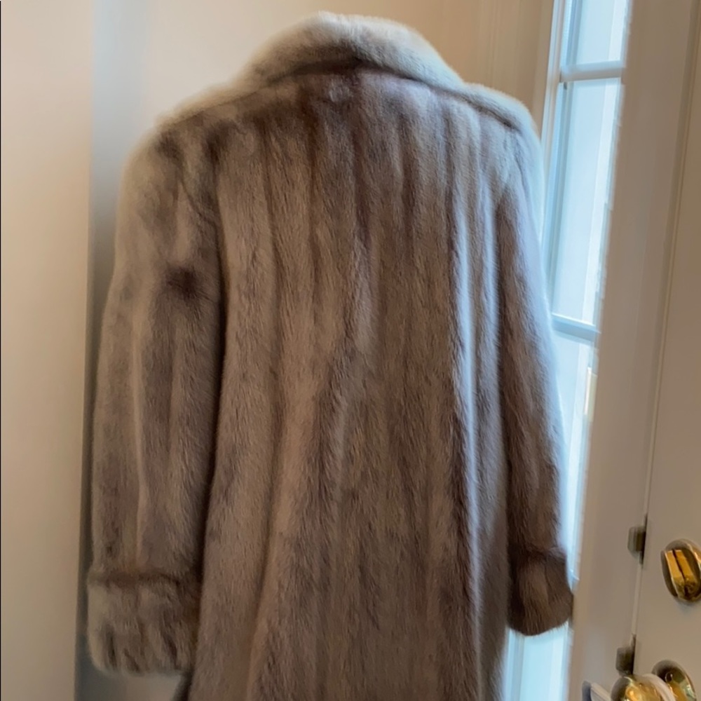 Robert Bolon  Furs Mink Coat - Picture 4 of 8